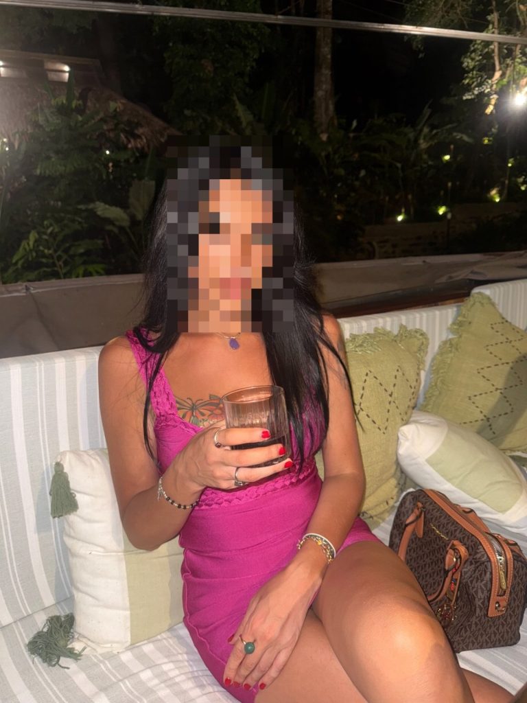 כרמית דוגמנית על ושירות אישי באילת